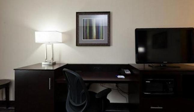 Holiday Inn Express & Suites Raceland - Highway 90 By Ihg Bagian luar foto
